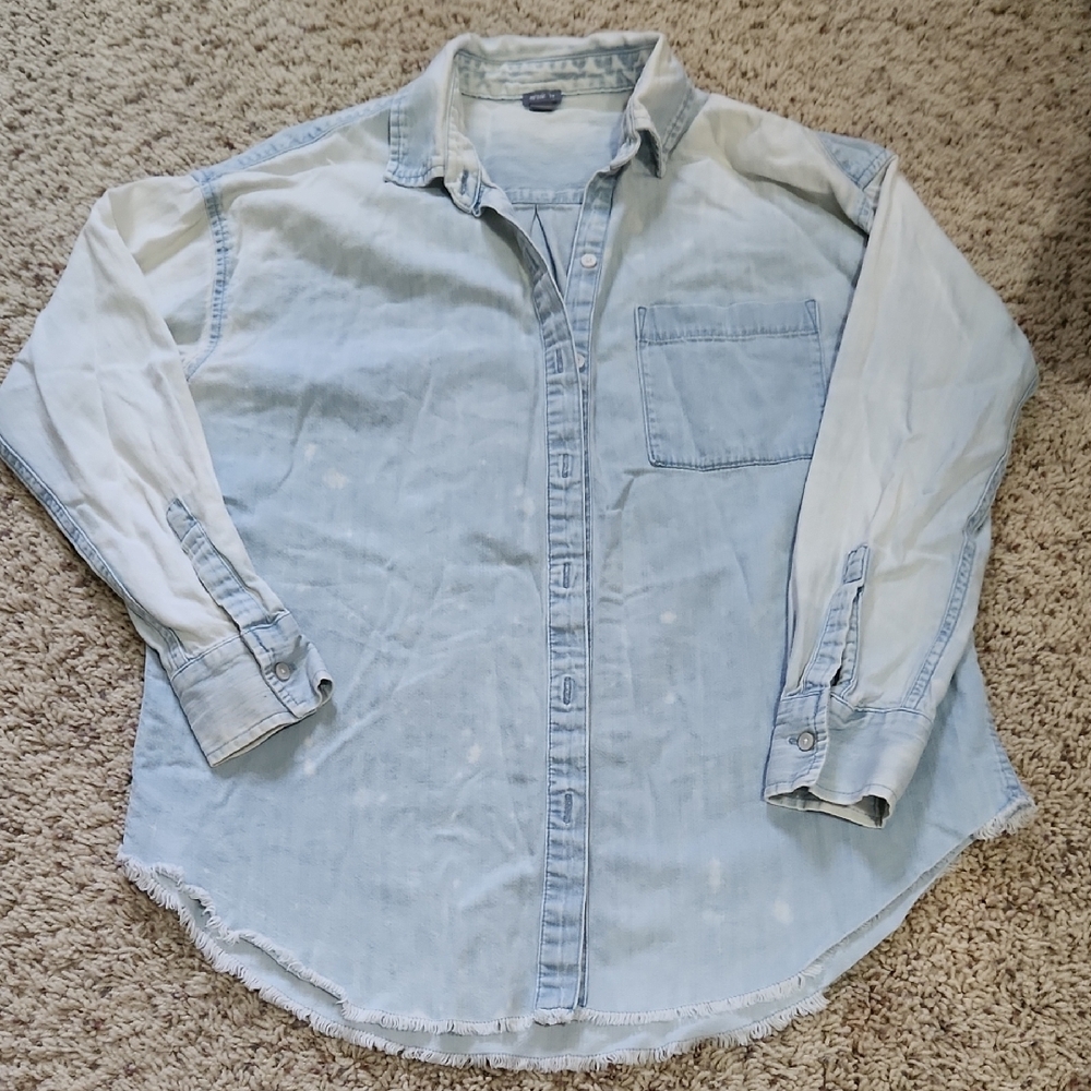 Aerie Light Blue Denim Shirt Size Small
